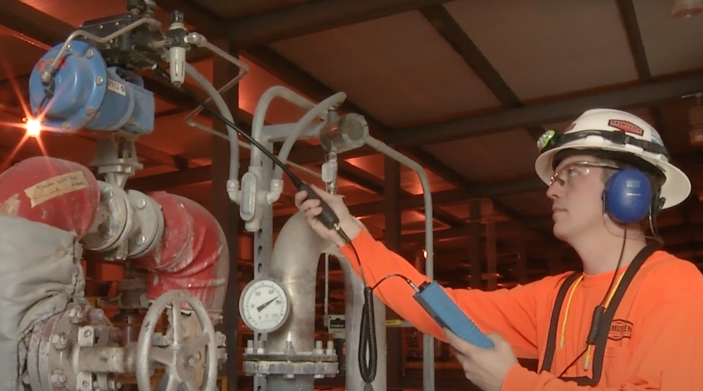 Compressed air leak reduction